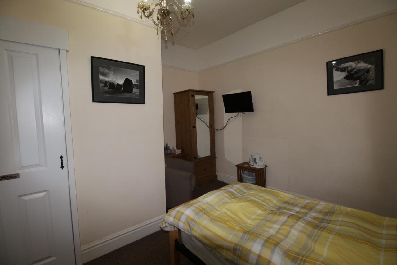 Tennyson Lincoln Extérieur photo